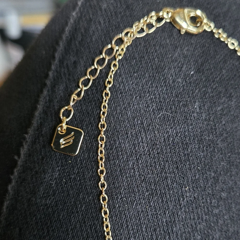 Origami Swan Gold Anklet - Picture 5 of 8